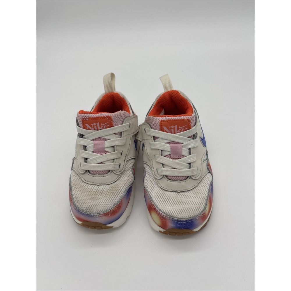 Nike Airmax One Baby‎ Slip On Gym Shoes, Size 6 Excellent Condition